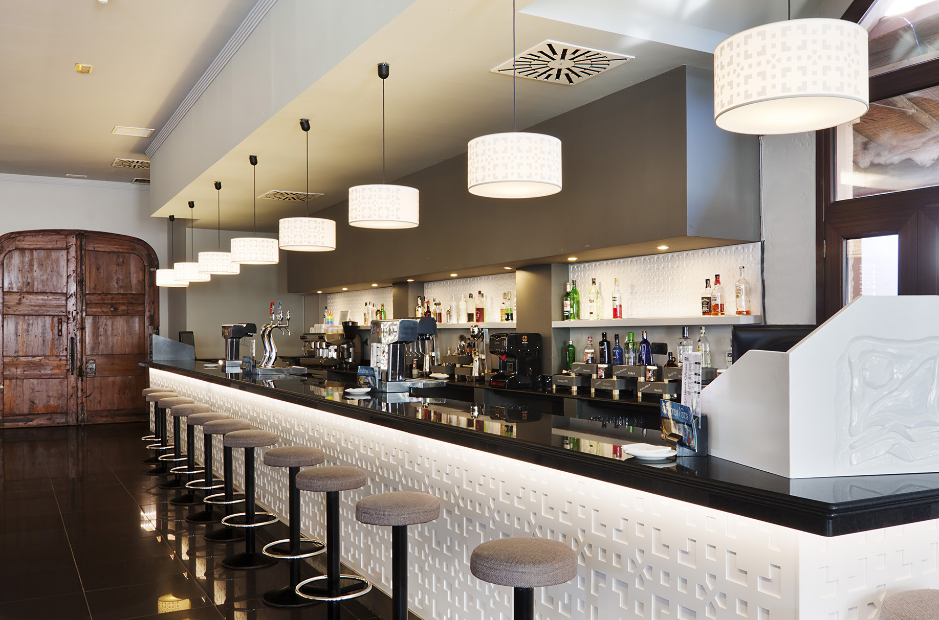 003_alta_playacanela Teatro Bar.jpg